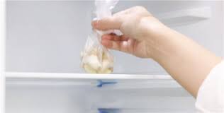 how to preserve peeled garlic